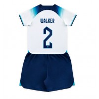 Maglie da calcio Inghilterra Kyle Walker #2 Prima Maglia Bambino Mondiali 2022 Manica Corta (+ Pantaloni corti)